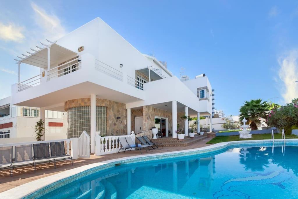 Villa Marlenghi With Private Pool San Bartolomé 외부 사진